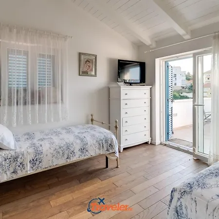 Romantic Stone With Pool, Panoramic Sea View Near The - By Traveler Tourist Agency Krk Id 2134