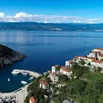 Вилла Romantic Stone With Pool, Panoramic Sea View Near The - By Traveler Tourist Agency Krk Id 2134 Врбник